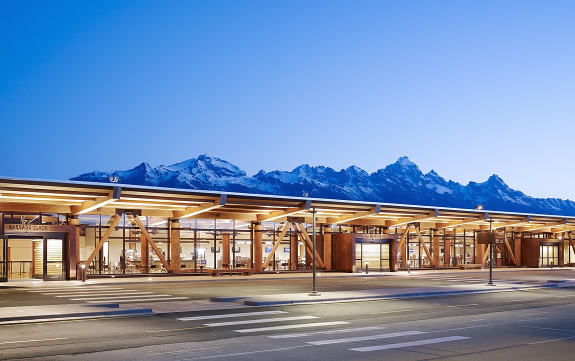 QB Corporation's Ridge, Rafter Glued laminated timber and Columns in Jackson Hole Airport